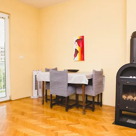 Lägenhet Great Midtown Family Getaway Sarajevo